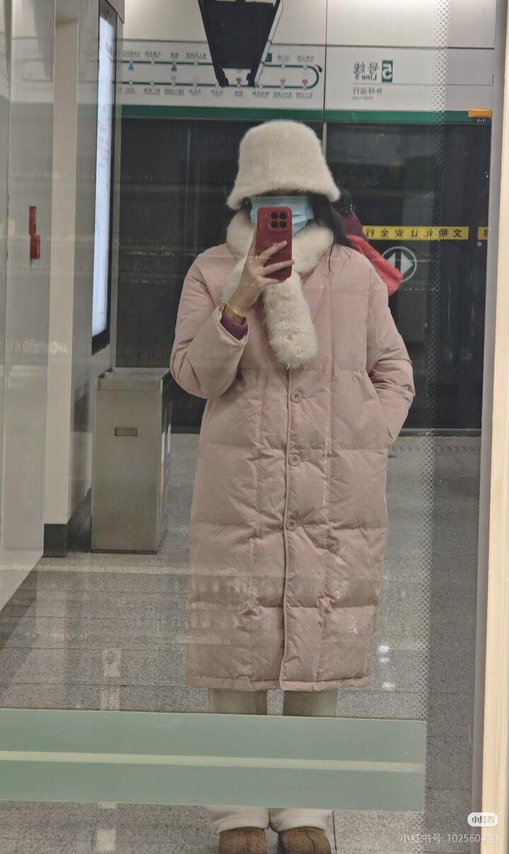 嘿嘿一身粉色！