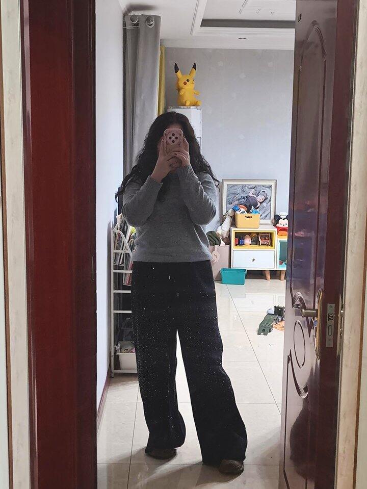 黑色闪闪裤到了