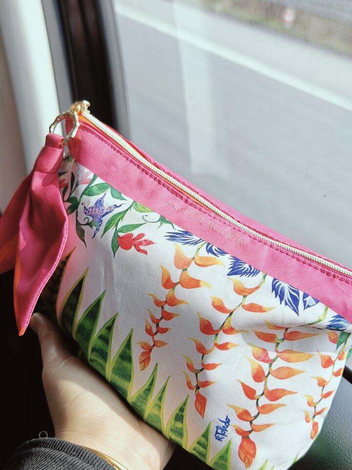 几块钱——雅诗兰黛化妆包