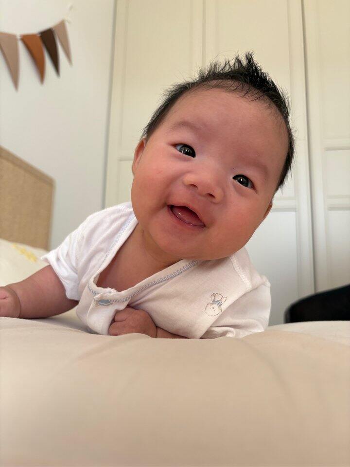 产后两个月，终于与护崽心理和解了