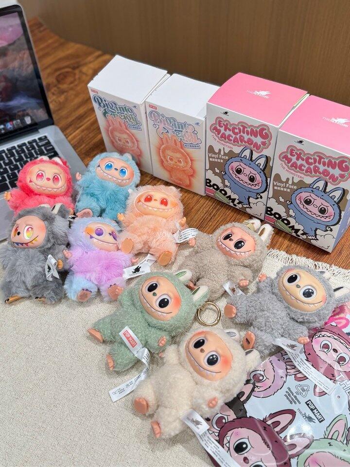 labubu玩偶盲盒！💰10+