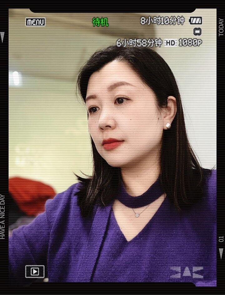 今天又是紫色毛衣打工人