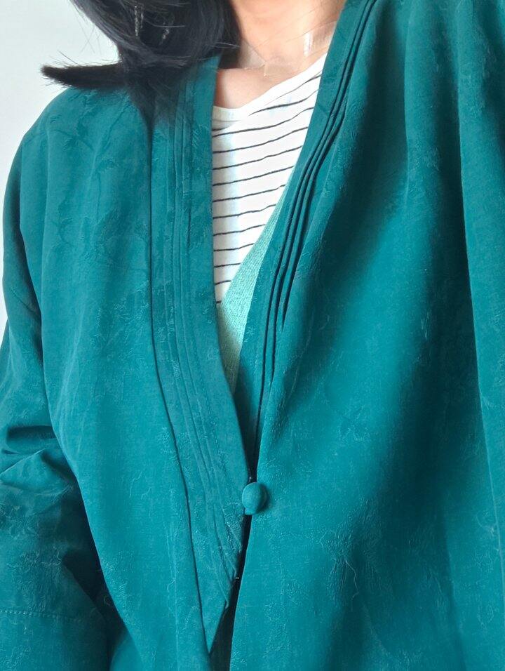 绢纺三粒扣上衣