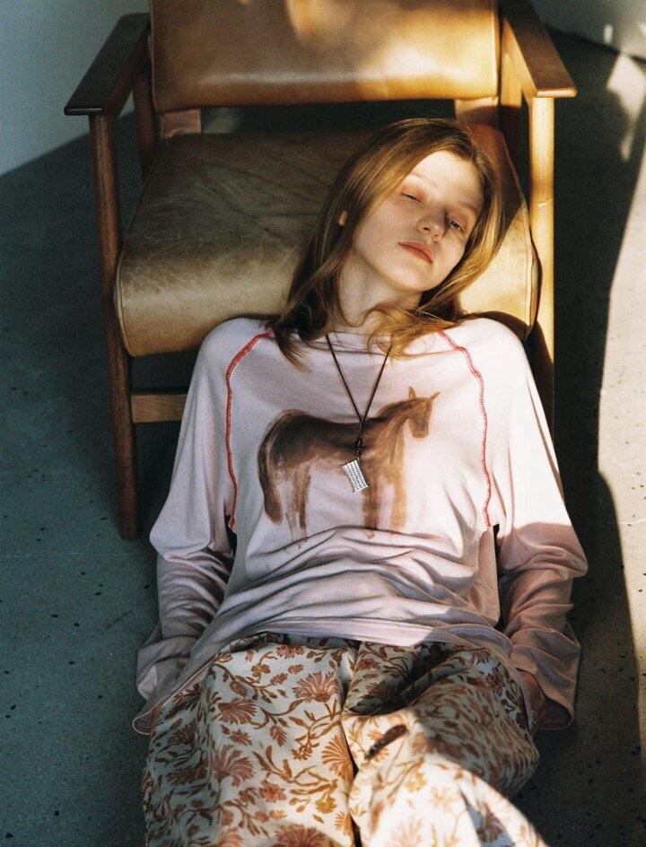 宋轶同款粉色小马打底T！💰69