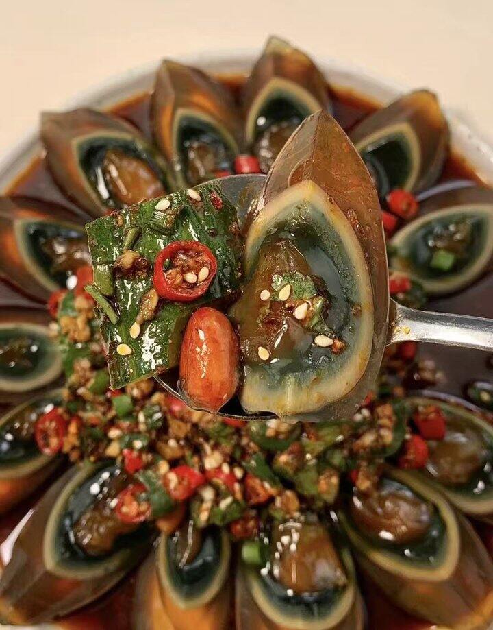 鄱湖鸭舍松花皮蛋，8毛