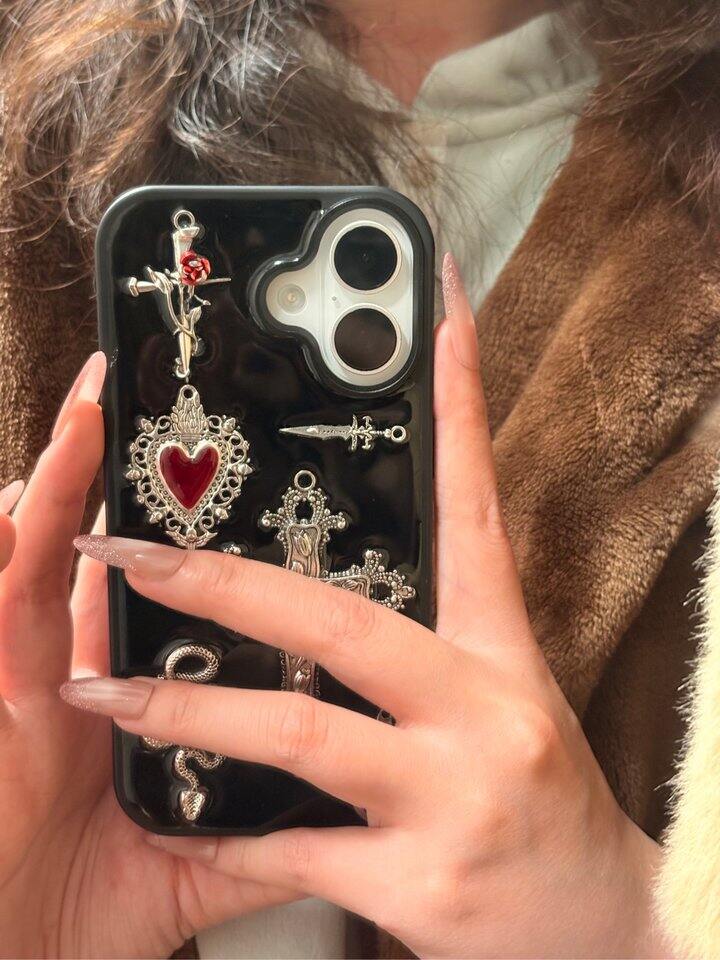 穿戴甲测评｜全路口穿戴甲最多的女人（我说的）