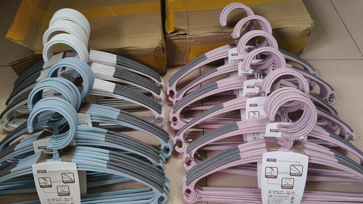 跟团衣架一下就心动了