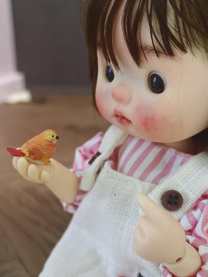 大人也要玩娃娃