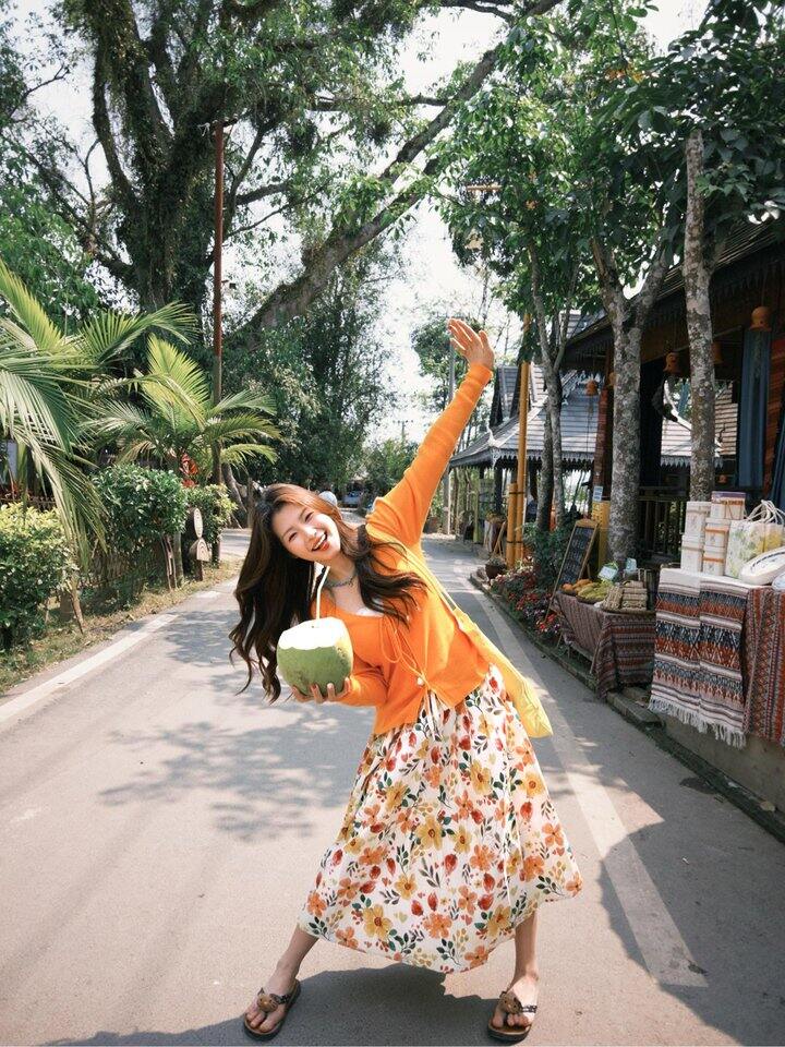 花与暖阳多巴胺油画碎花半裙！💰99