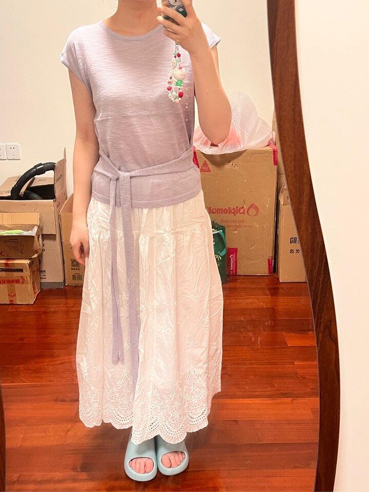 到了两件衣服 要退吗 都不是很满意