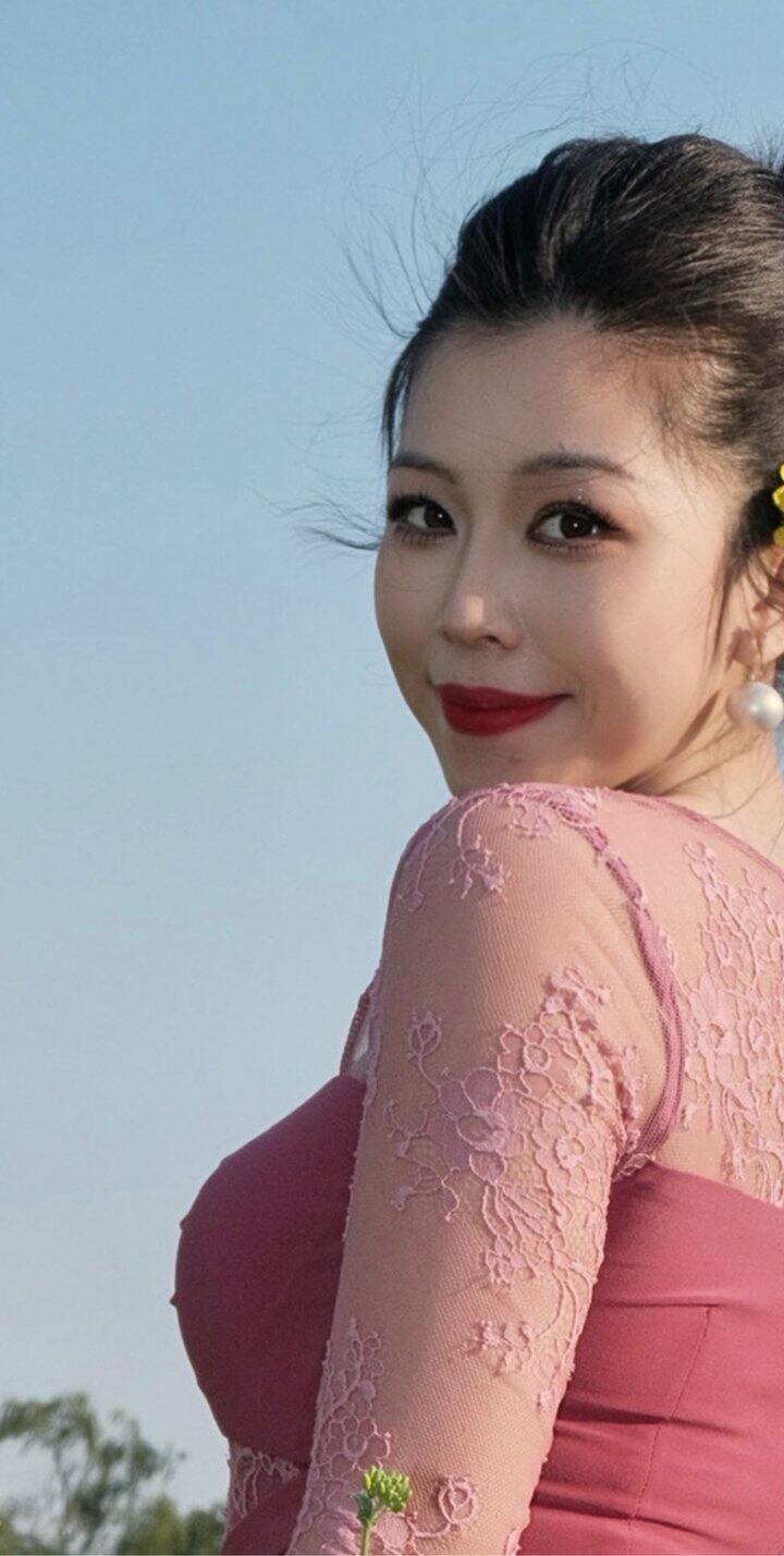 岁数越大 越喜欢鲜艳的