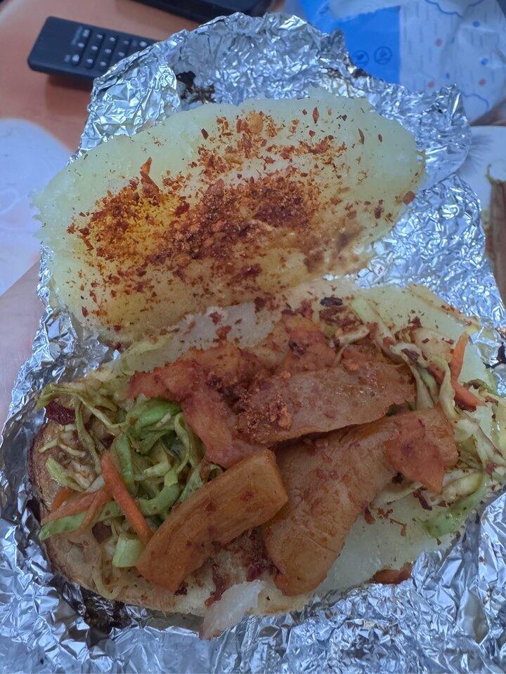 自制凉山汉堡哈哈哈