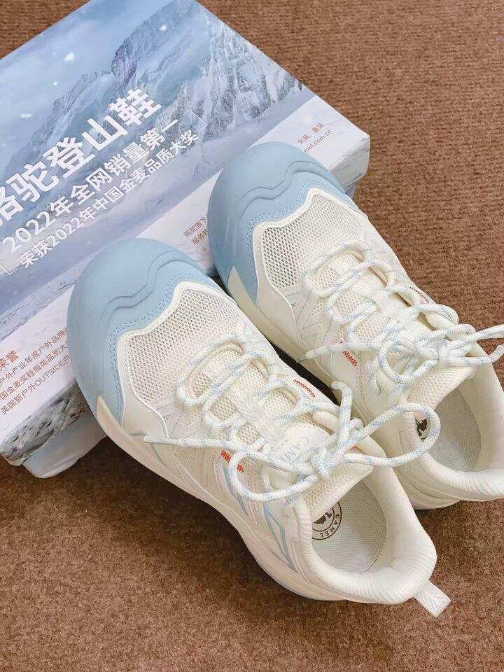 骆驼 貌美登山鞋