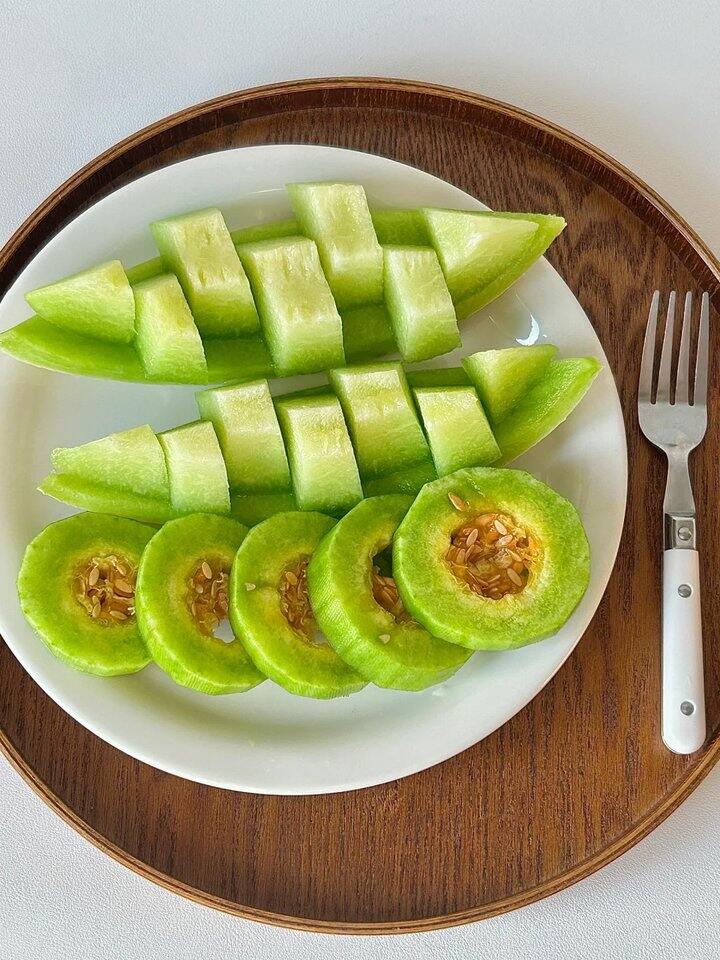 双甜瓜特价啦｜酥脆爆汁 &绵密软糯，错过等一年