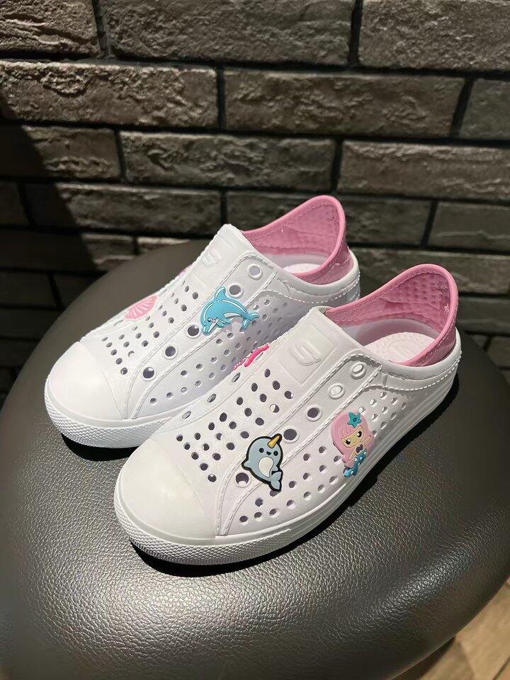 斯凯奇儿童一脚蹬洞洞鞋💰76.6元