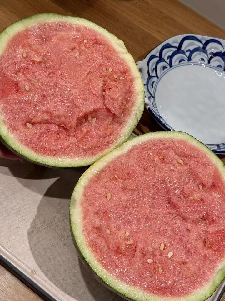 无籽麒麟瓜神🚗
29.9💰京鲜生 无籽麒麟西瓜 单果5-7斤 1粒装