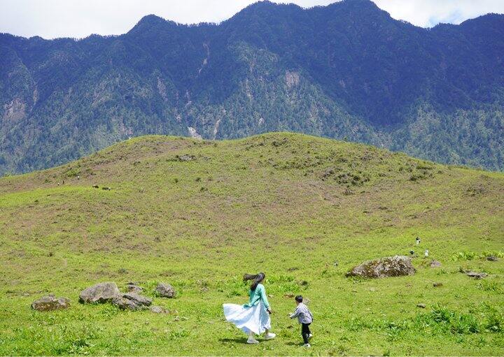 山野间放松