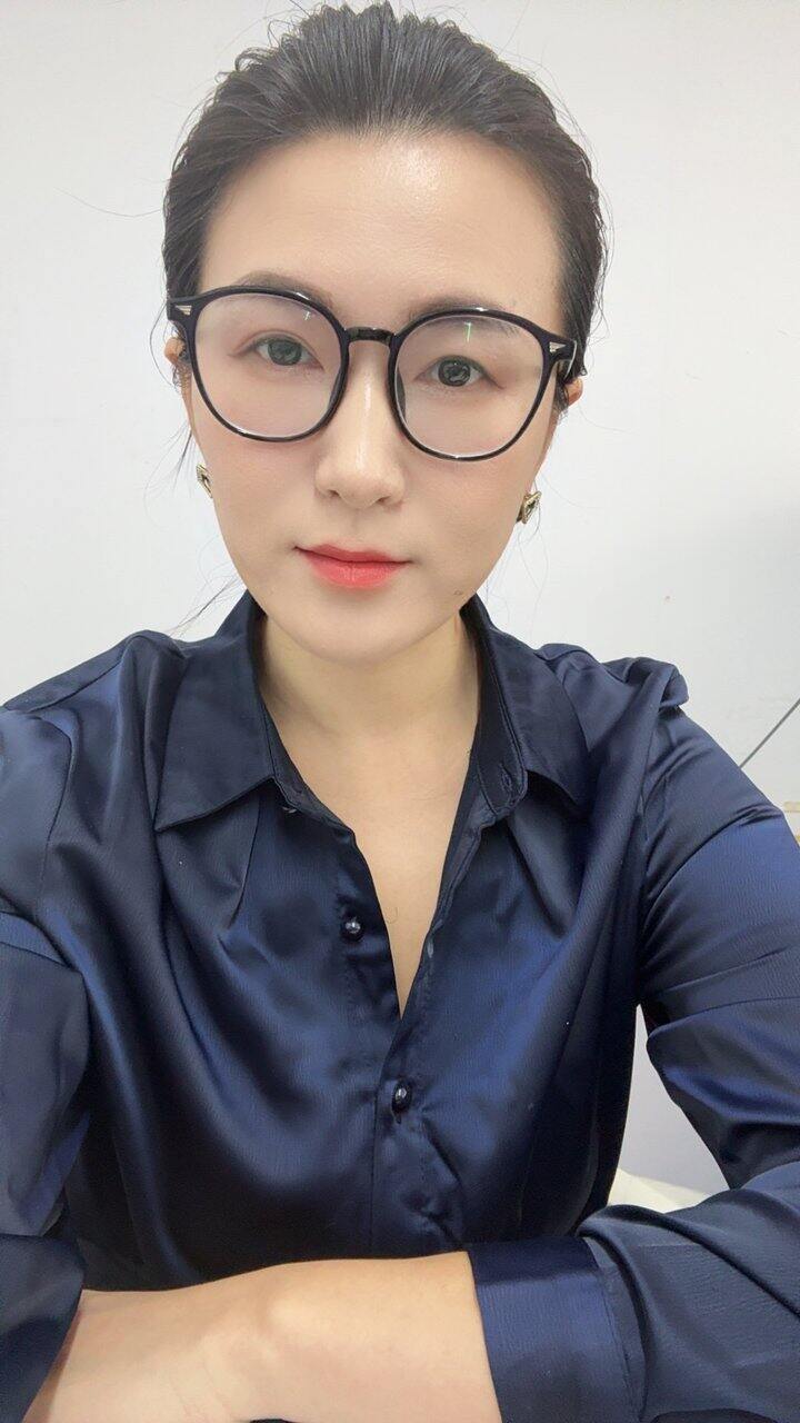 今天是职场风～