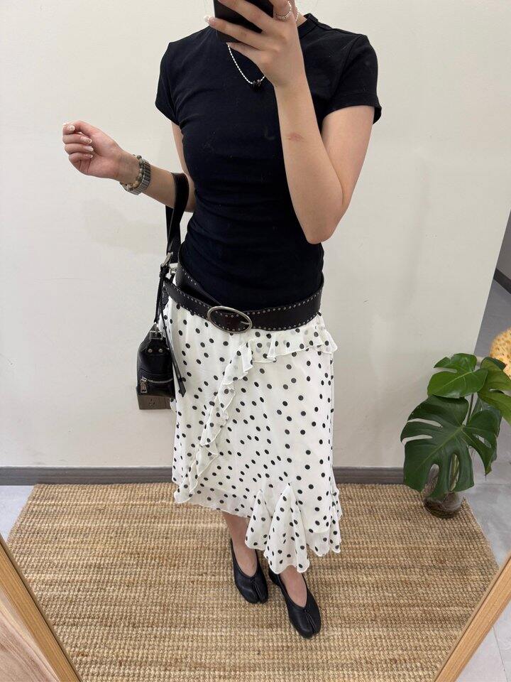 一裙多搭