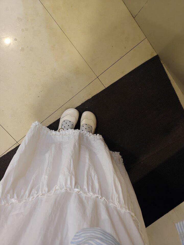 小白裙