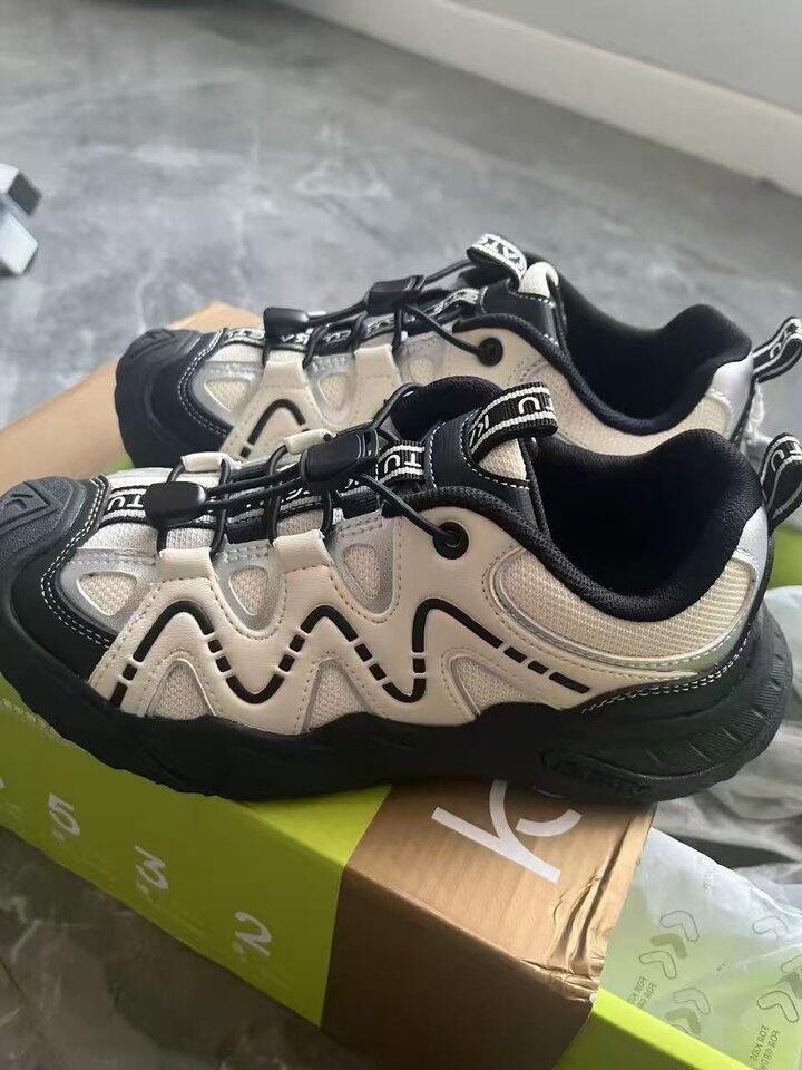 卡特兔溯溪凉鞋💰40-50元