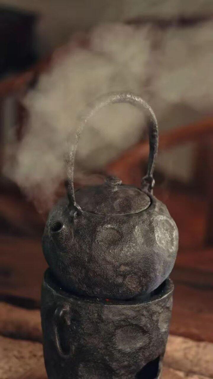 带情绪的产品，基本面是也要好用