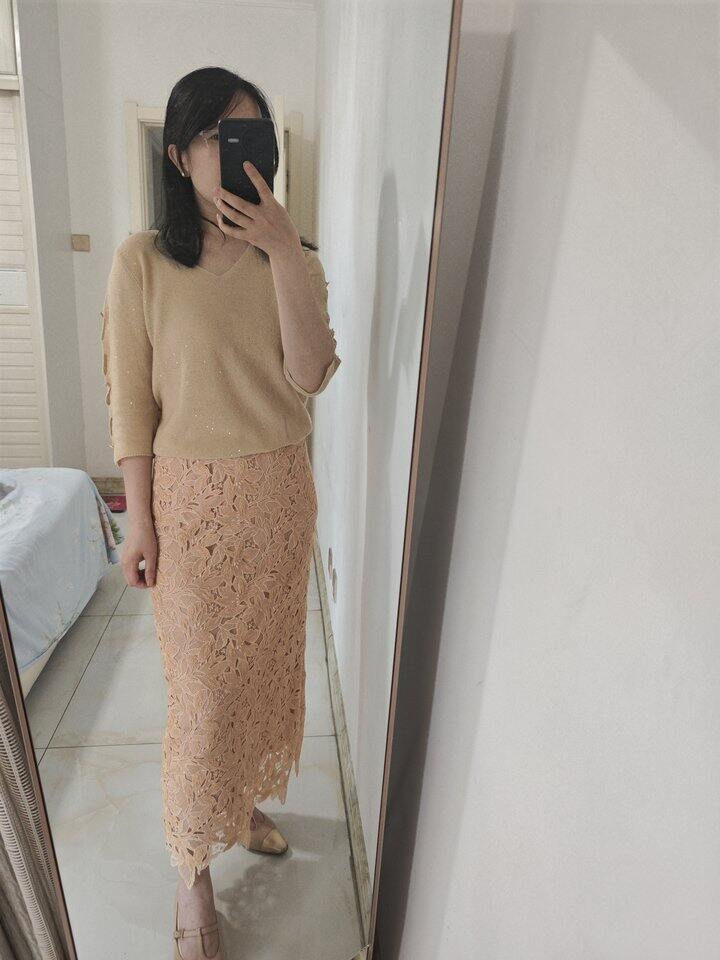 蕾丝半裙