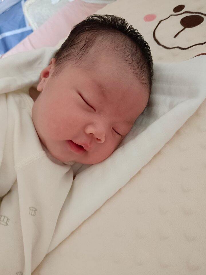 还有一周就满月了