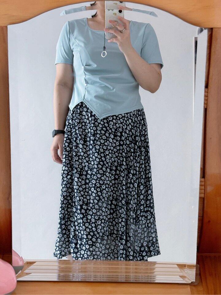 翻出来去年拍的几张ootd