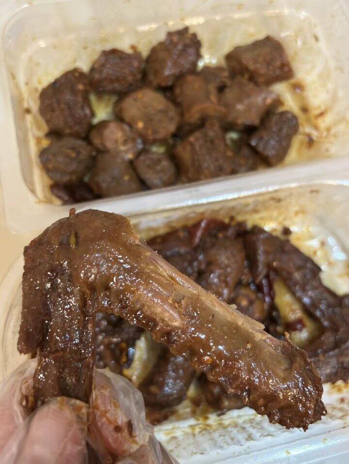 周黑鸭 锁鲜卤味💰5/件❗️