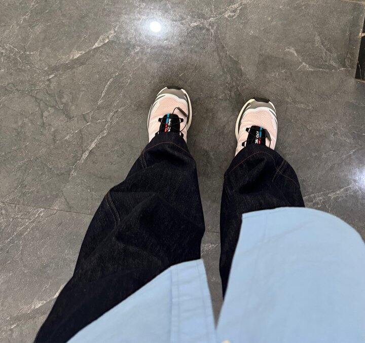 嘿嘿，新鞋鞋