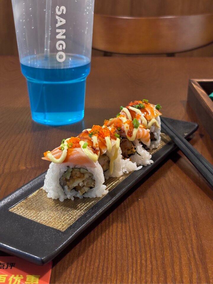 今天的第四顿🍣