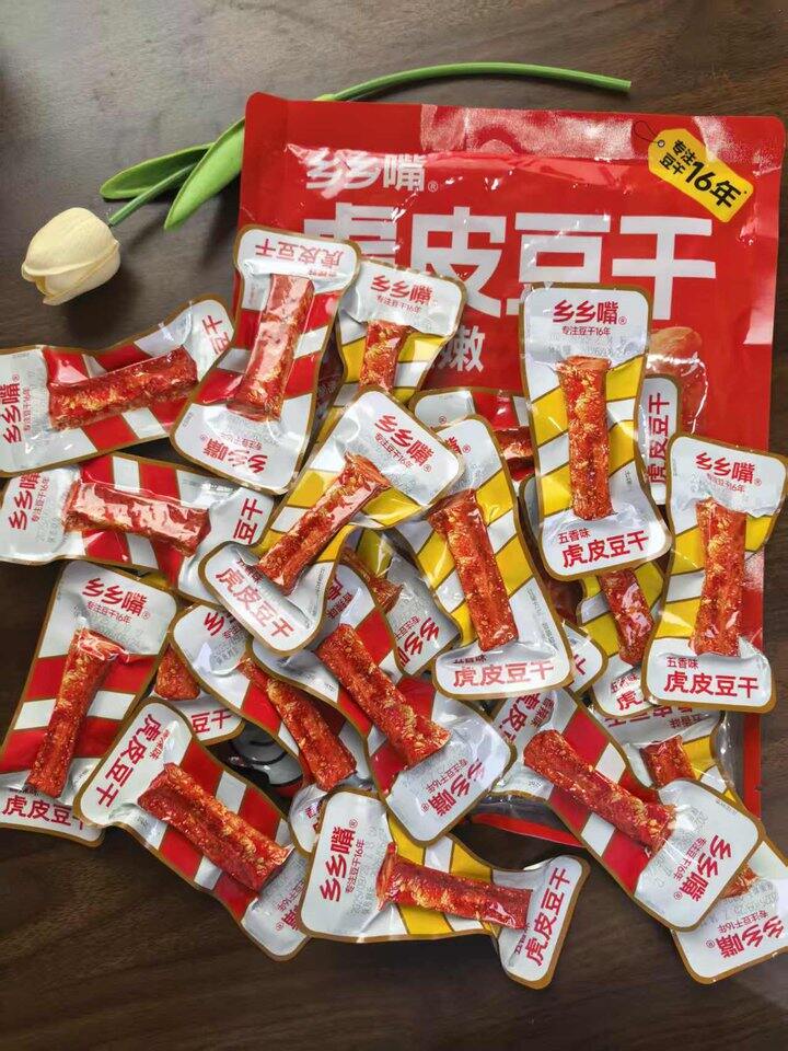 乡乡嘴豆干