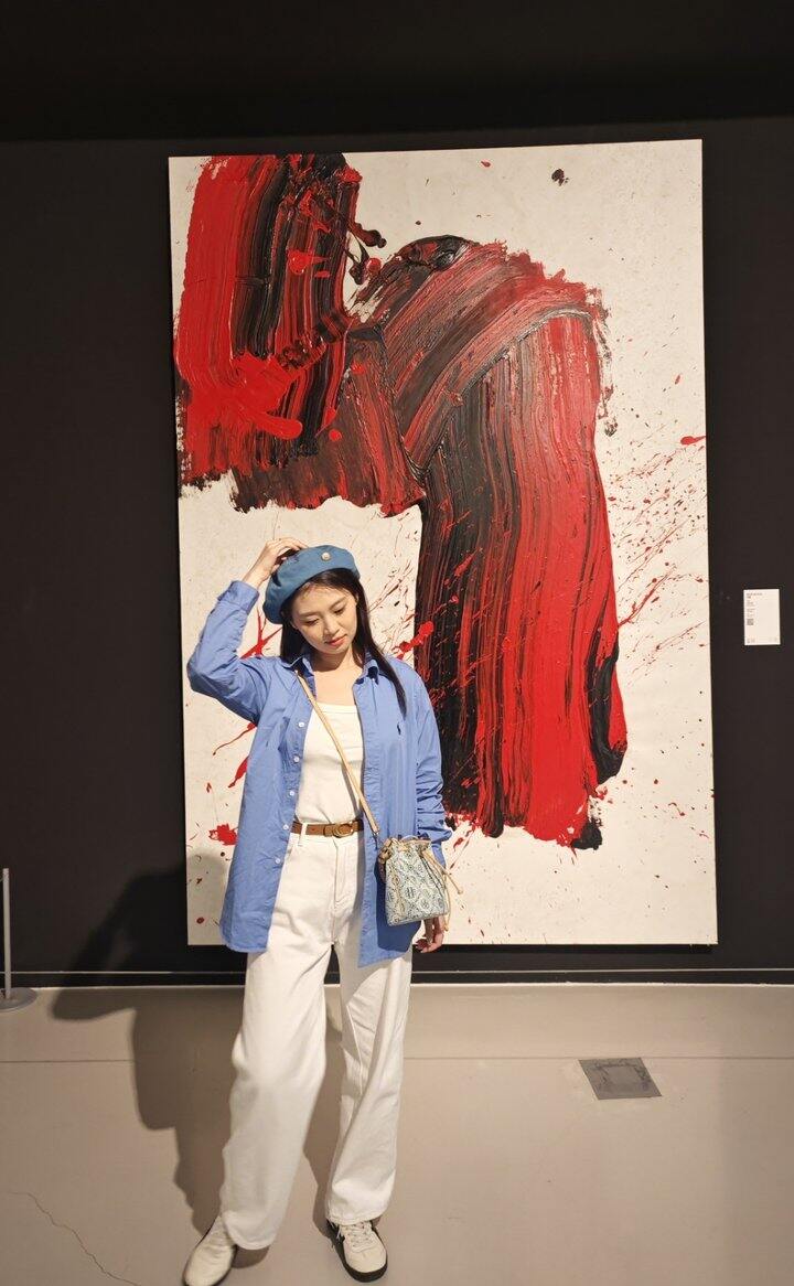论一条腰带有多百搭