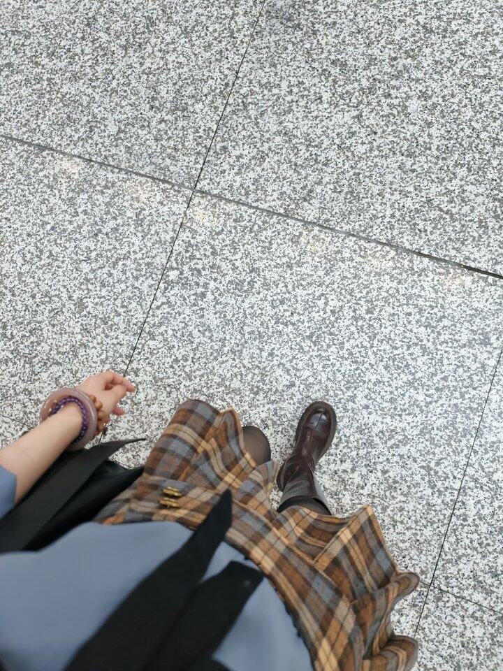 今天是格雷系，回头率很高的一套视频在小地瓜和抖音
