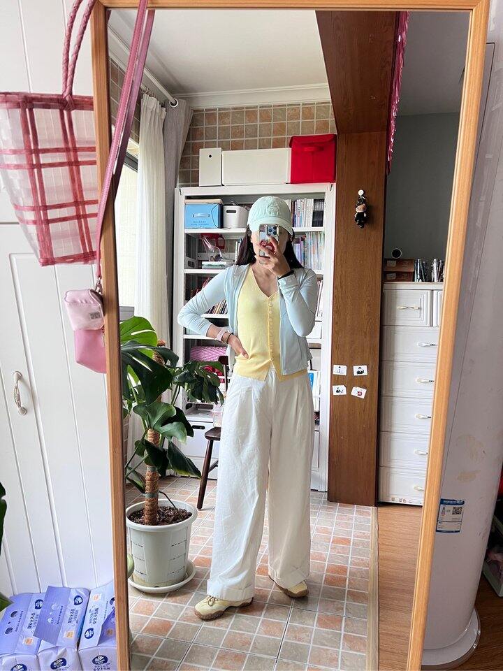 今日小鸡黄