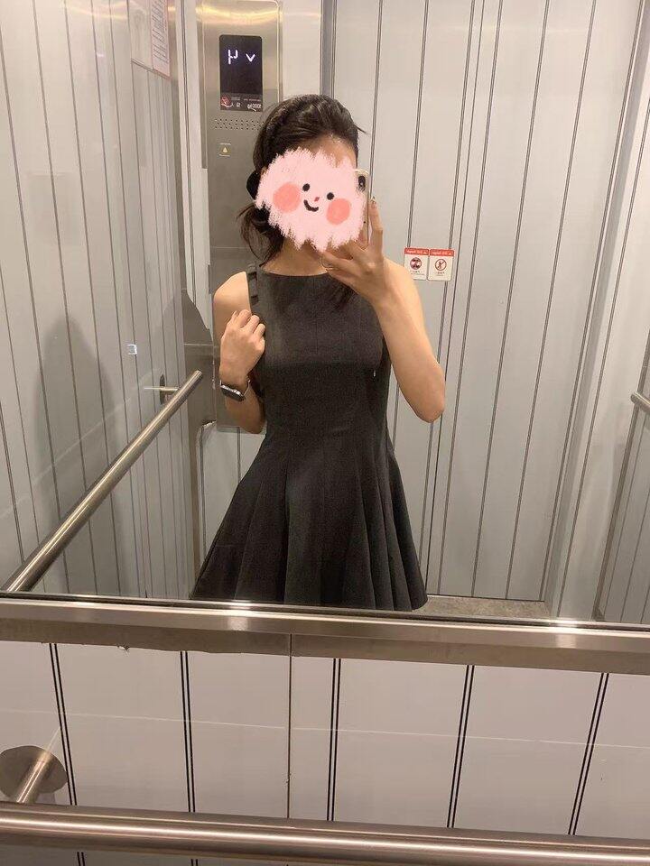 周三