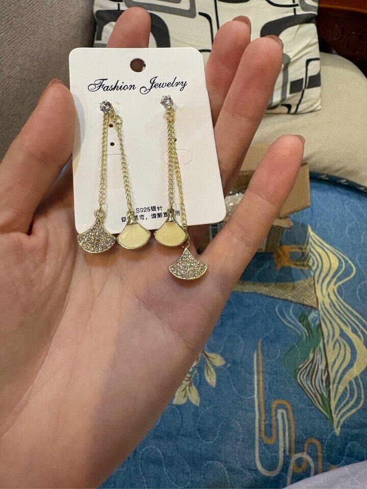 推荐一个耳环店
