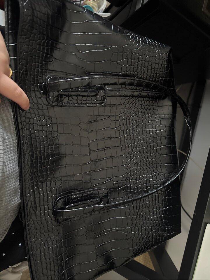 19块钱的包 我感觉还不错