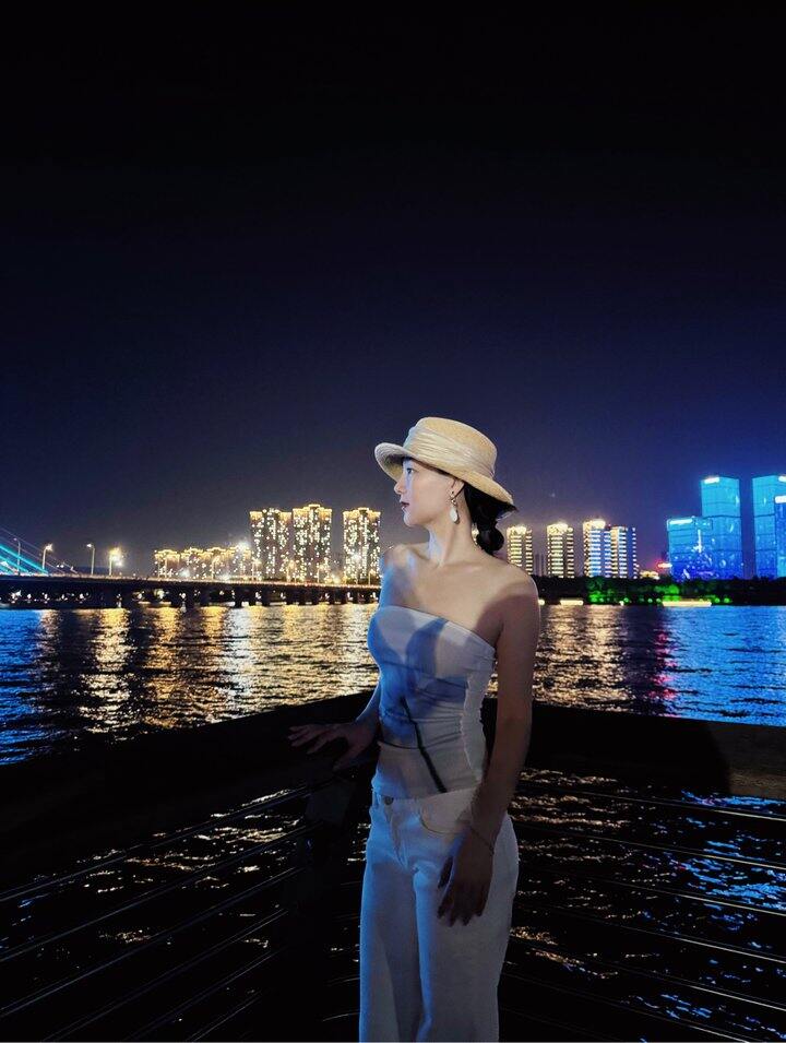 穿搭--后海