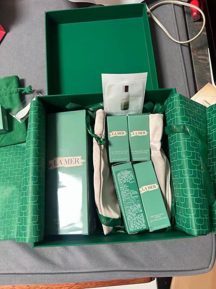 海蓝之谜精粹水精华作业255ml💰1029