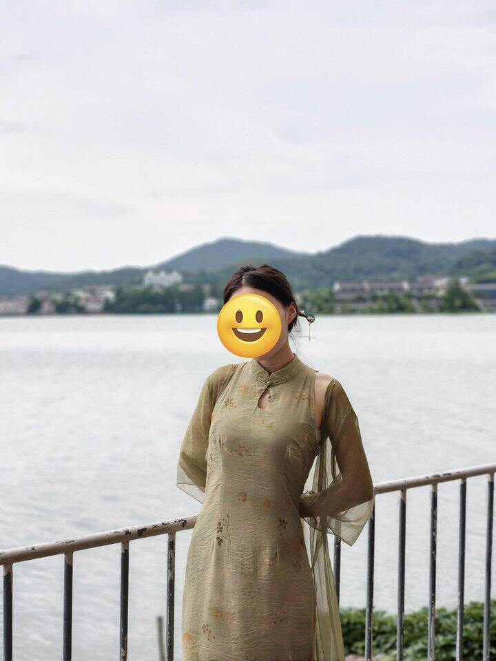 证明一下我真的不胖啊，为啥新买的衣服显得我像130斤