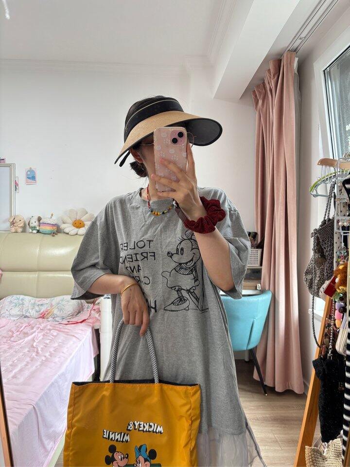 还是宽松的舒服