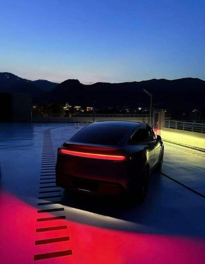 蹲一个特斯拉Model Y的使用感
