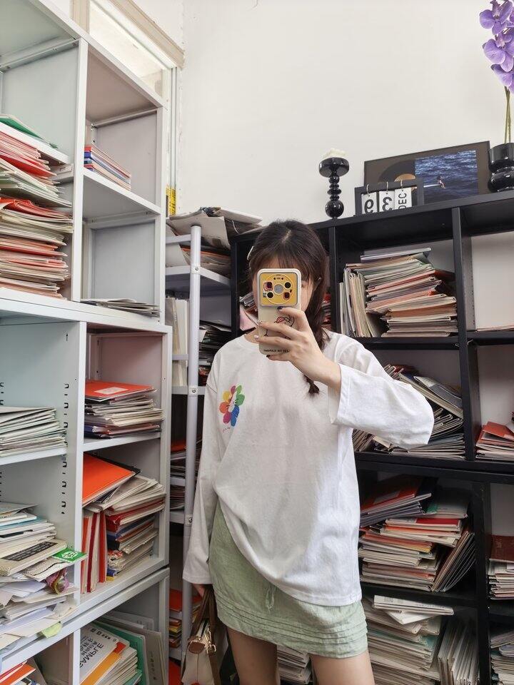 今晚八点🕗 hello. Kitty双面印花防晒衫