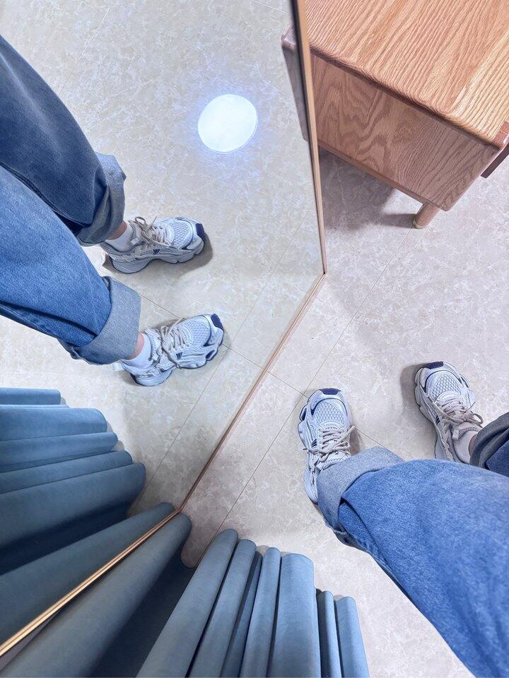 这双鞋还蛮好看的嘞