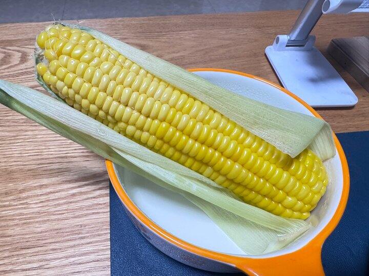 微波炉煮玉米，好快！