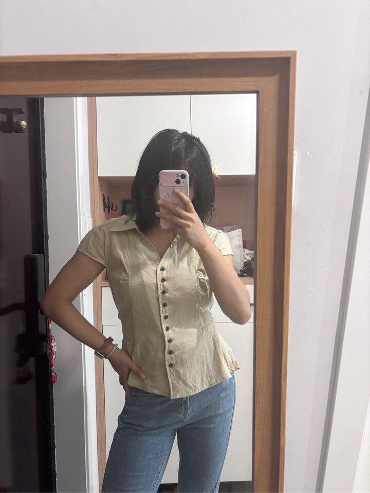 我穿修身的衣服就很显瘦