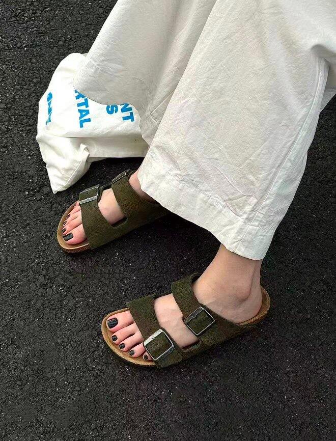 Devo软木拖鞋🚗