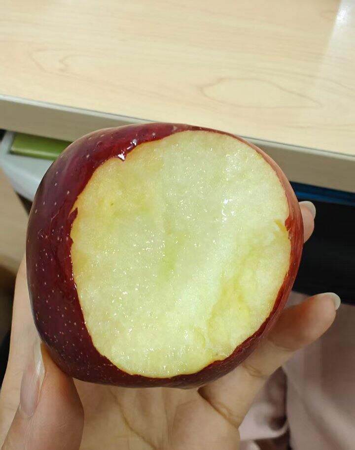 红玛瑙苹果~